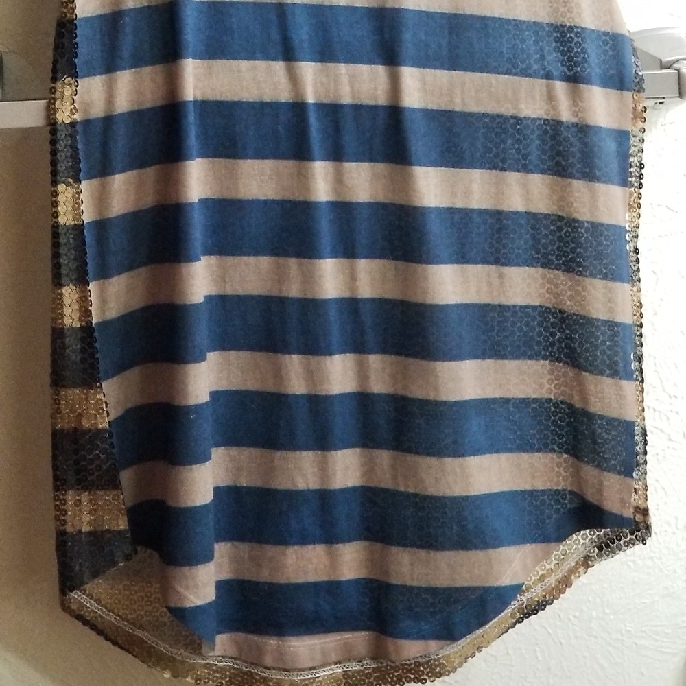 Tank Top - Picture 2 of 4